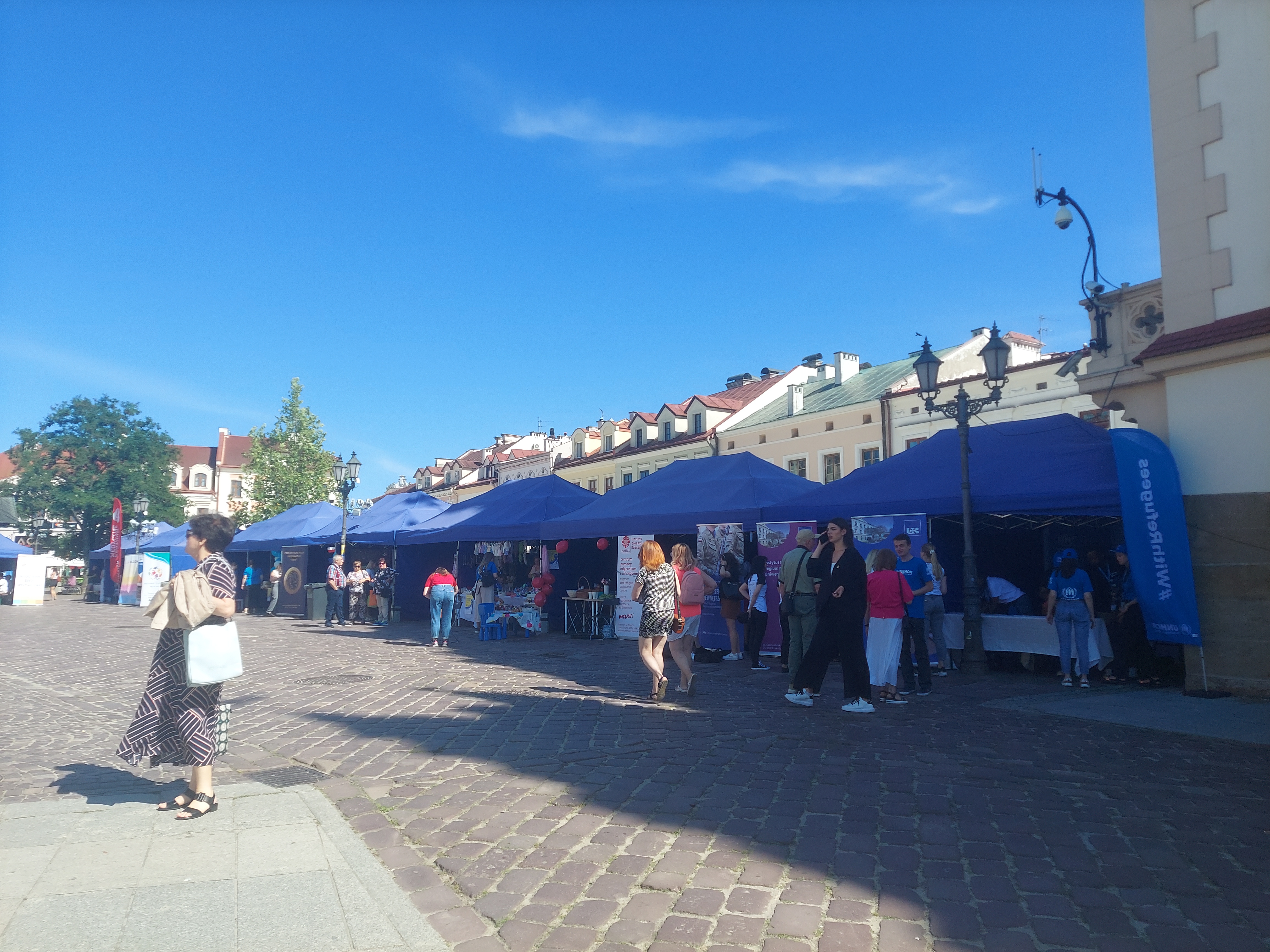 festiwal uliczny z okazji swiatowego dnia uchodzcy intro